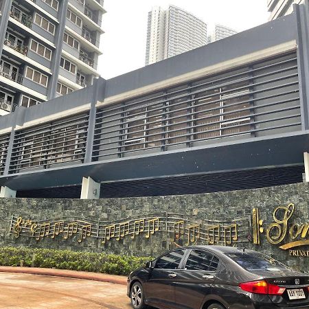 Luxury Suite Across Sm Megamall มะนิลา ภายนอก รูปภาพ